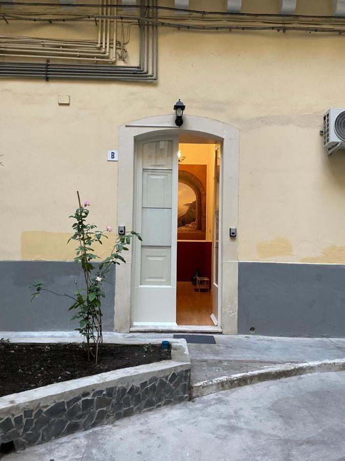 Bovio Prestige Apartments CTA Exteriör bild